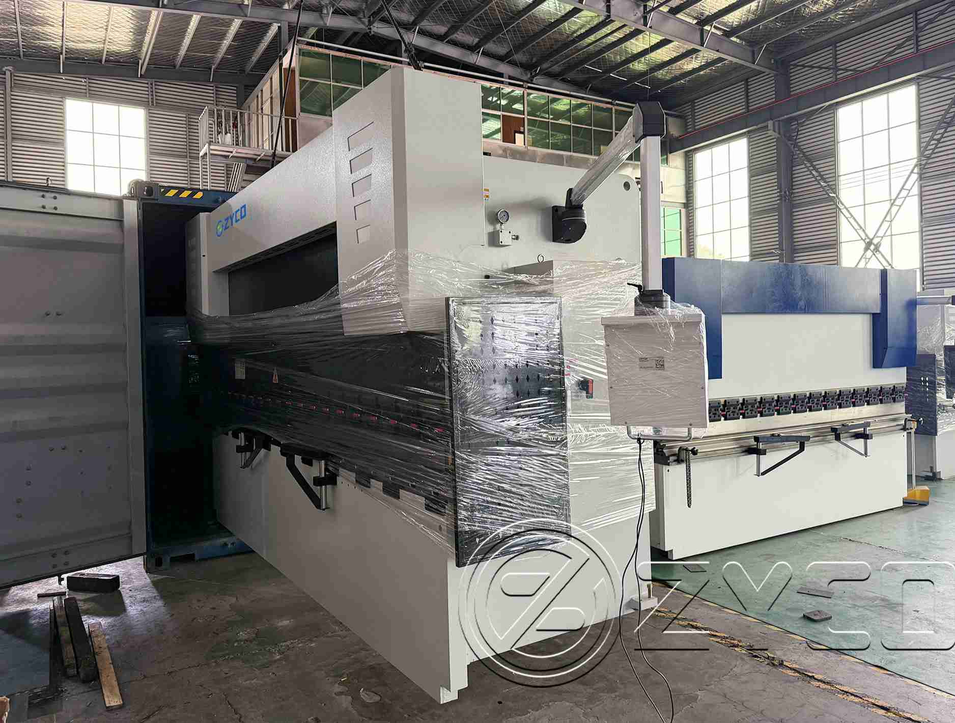 Small CNC Press Brake