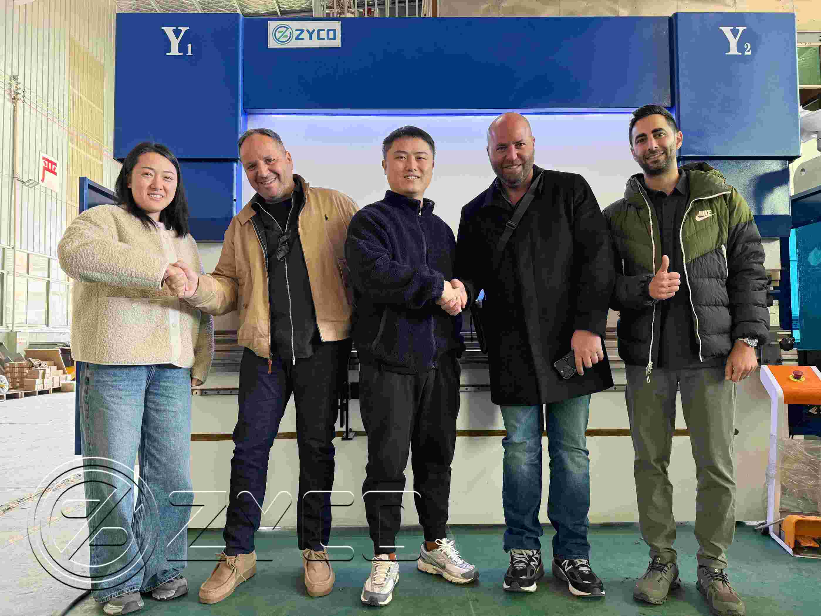Welcome Israeli customers to visit our factory