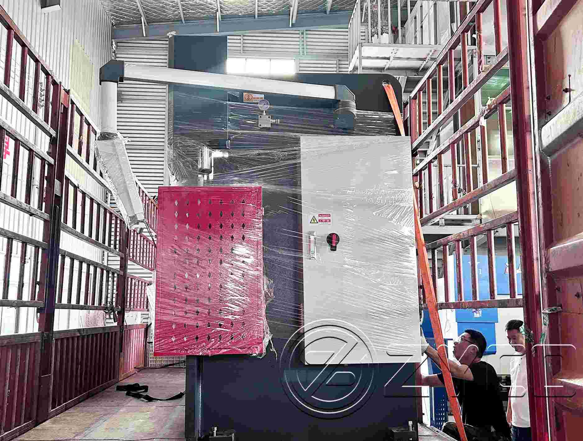 sheet metal bending machine