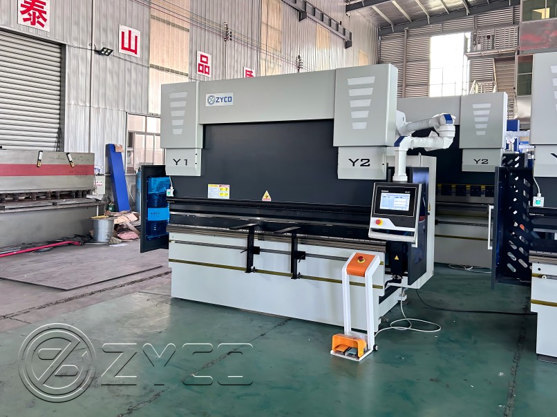 WILA Hydraulic Adaptive Clamping System: Intelligent Revolution in Bending Process