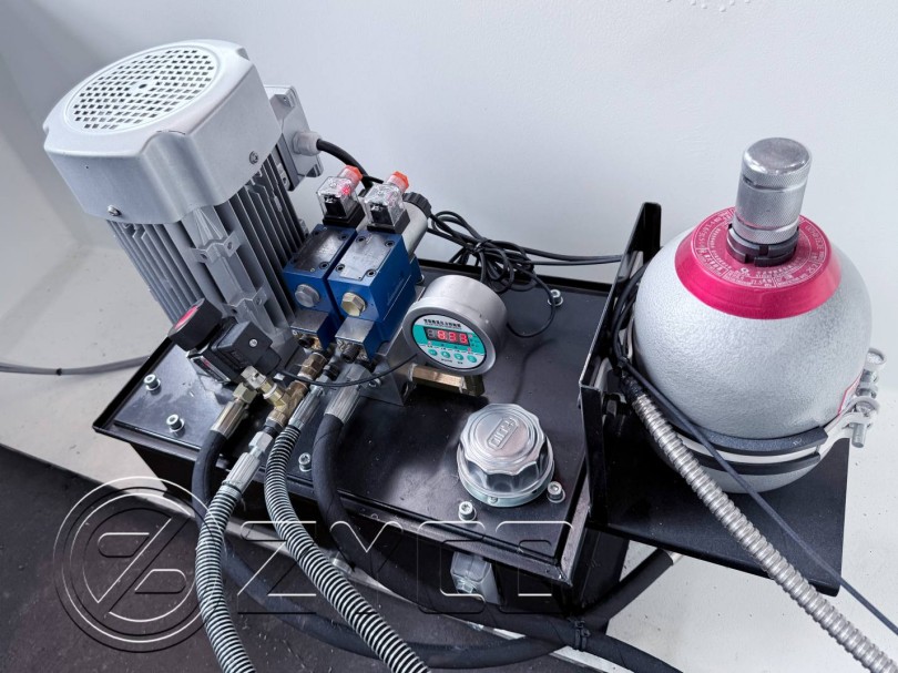 cnc v grooving machine