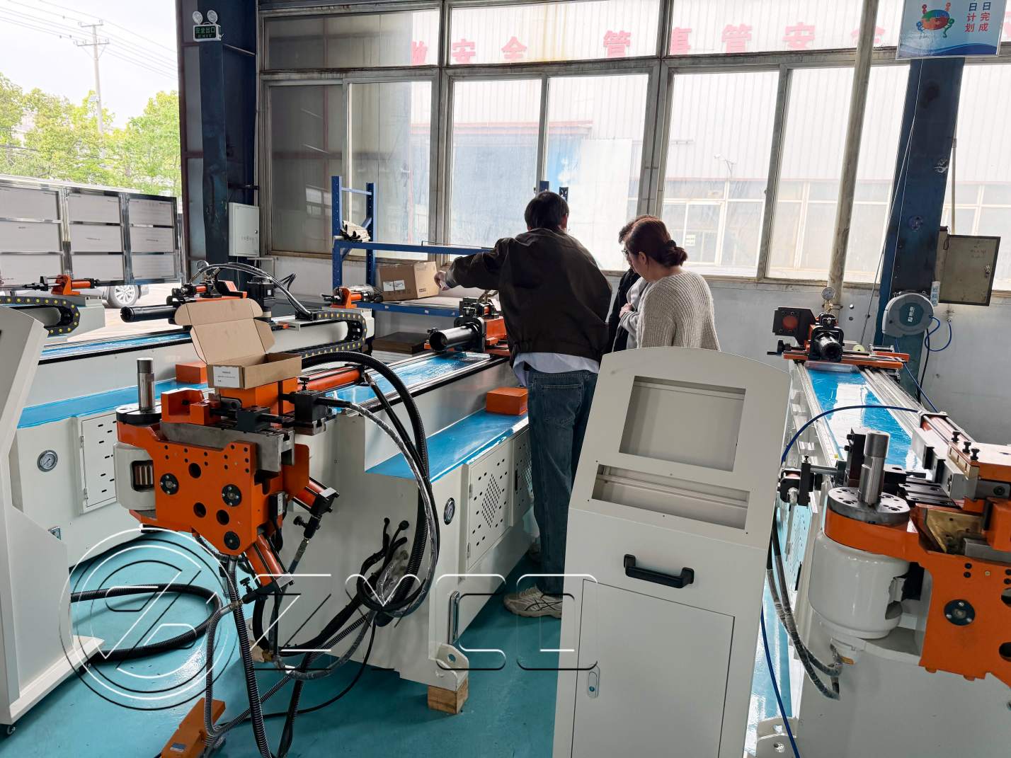 6 axis stainless steel bending machine