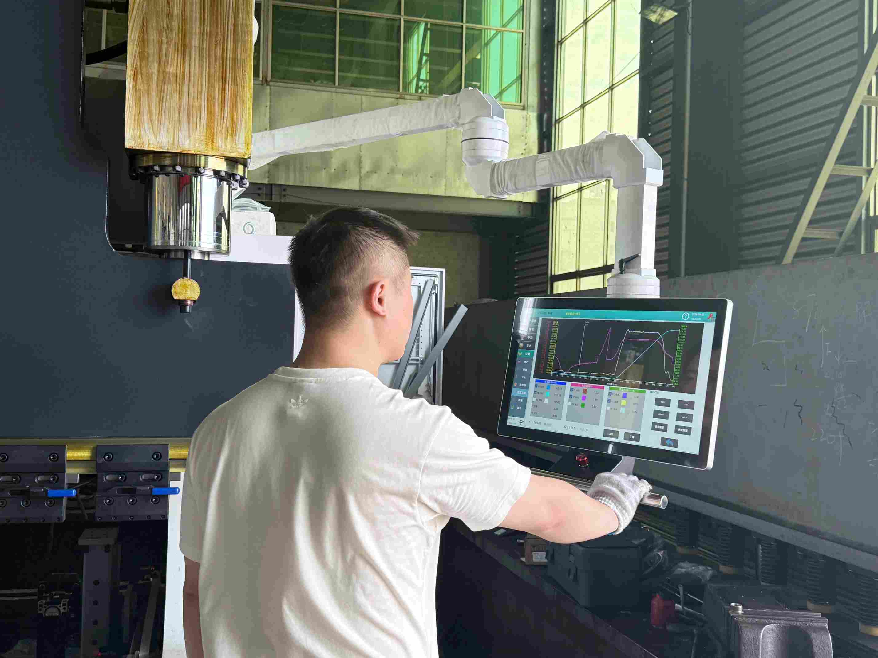 Copper plate pure electric press brake